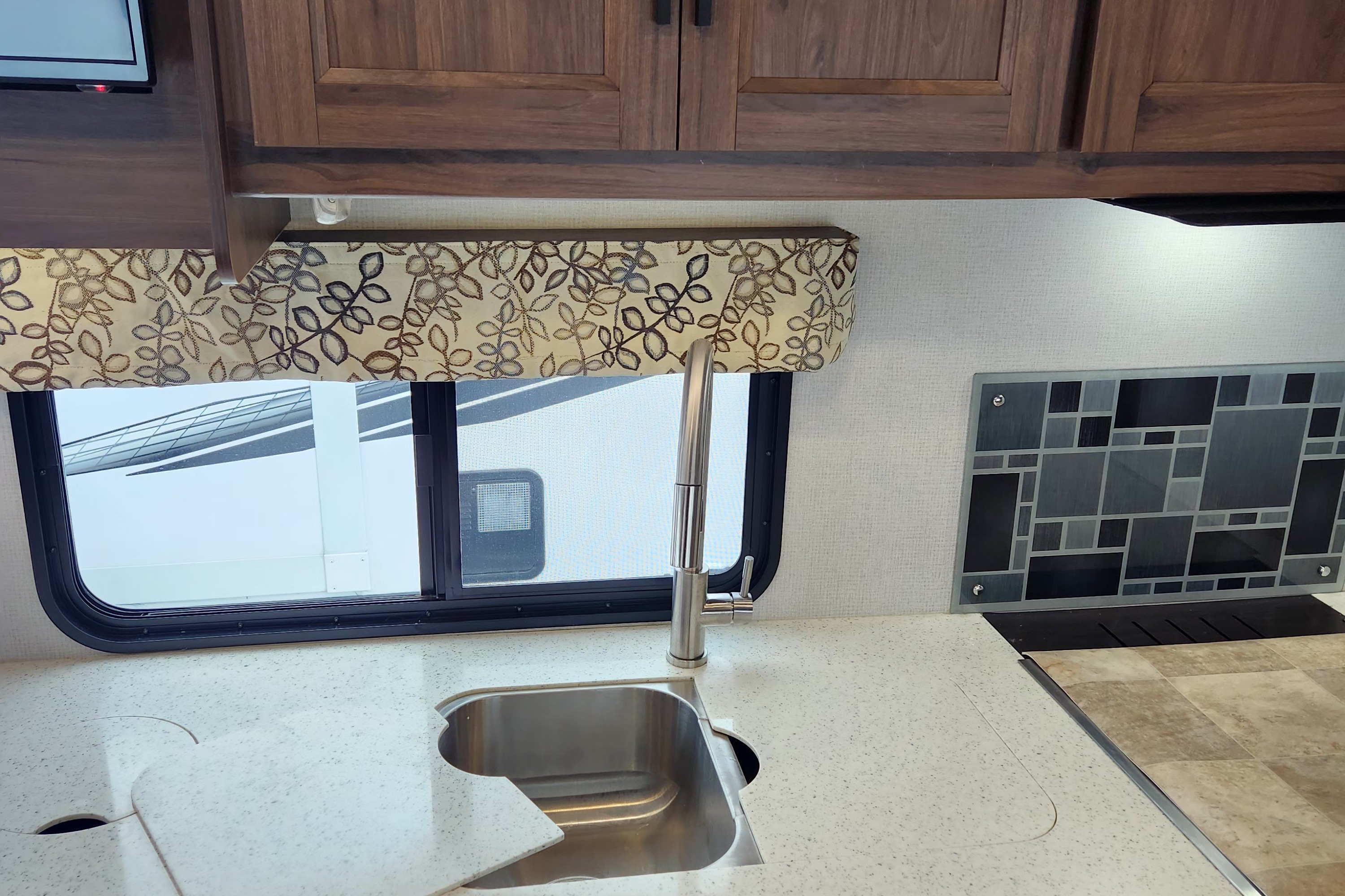 2019 - Forest River Forrester - 3011DSF Class C
