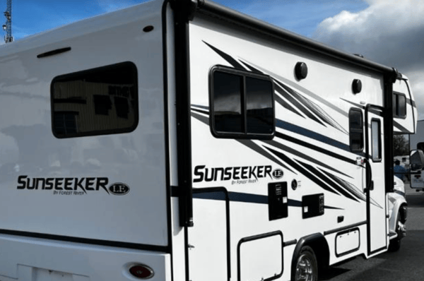 SUNNY the Bright Beautiful Sunseeker (Class C)