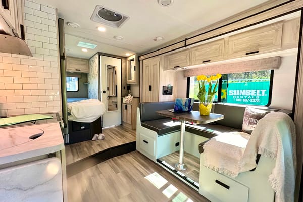 SUNNY the Bright Beautiful Sunseeker (Class C)