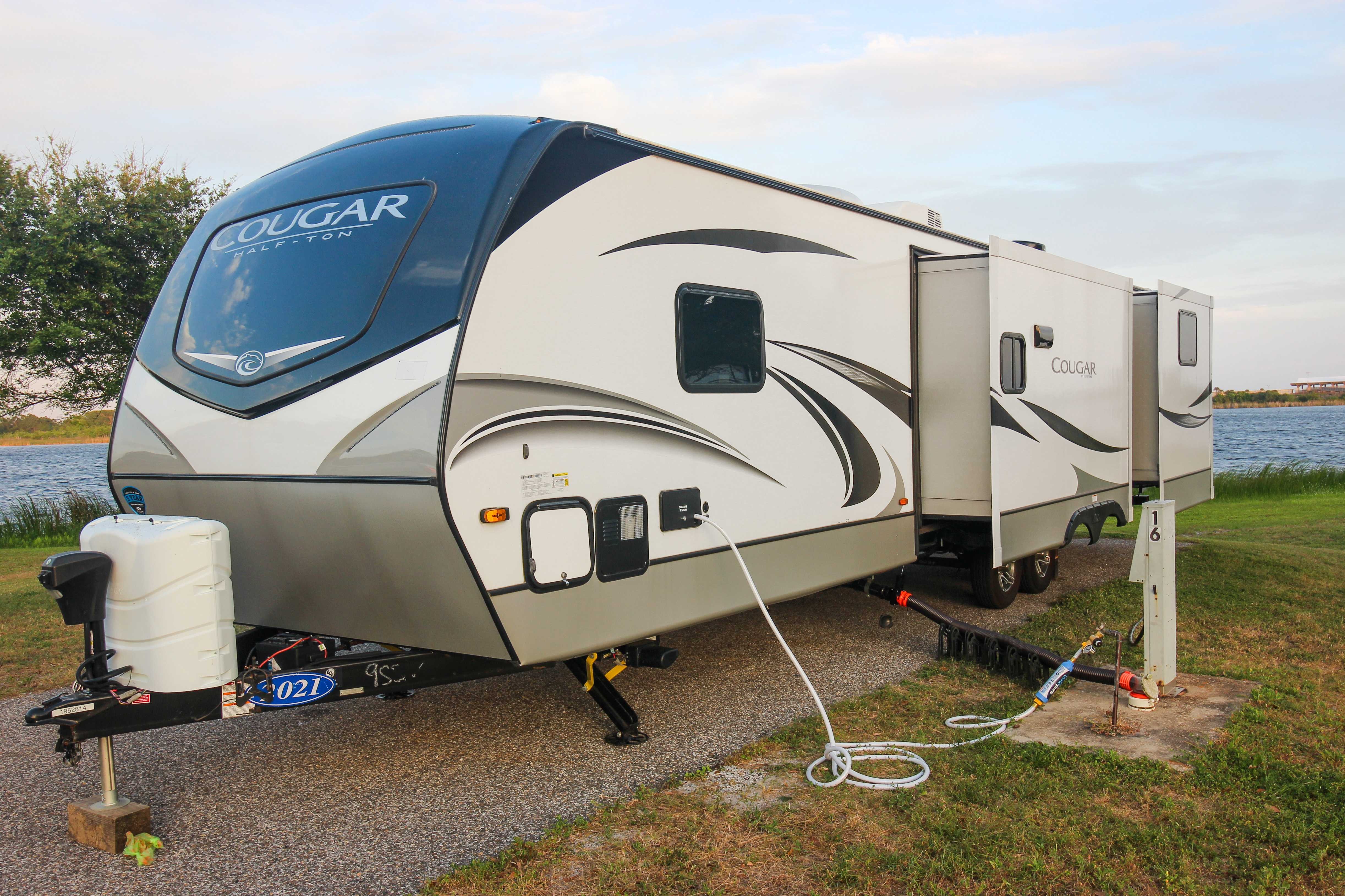 Keystone Cougar 34TSB Travel Trailer