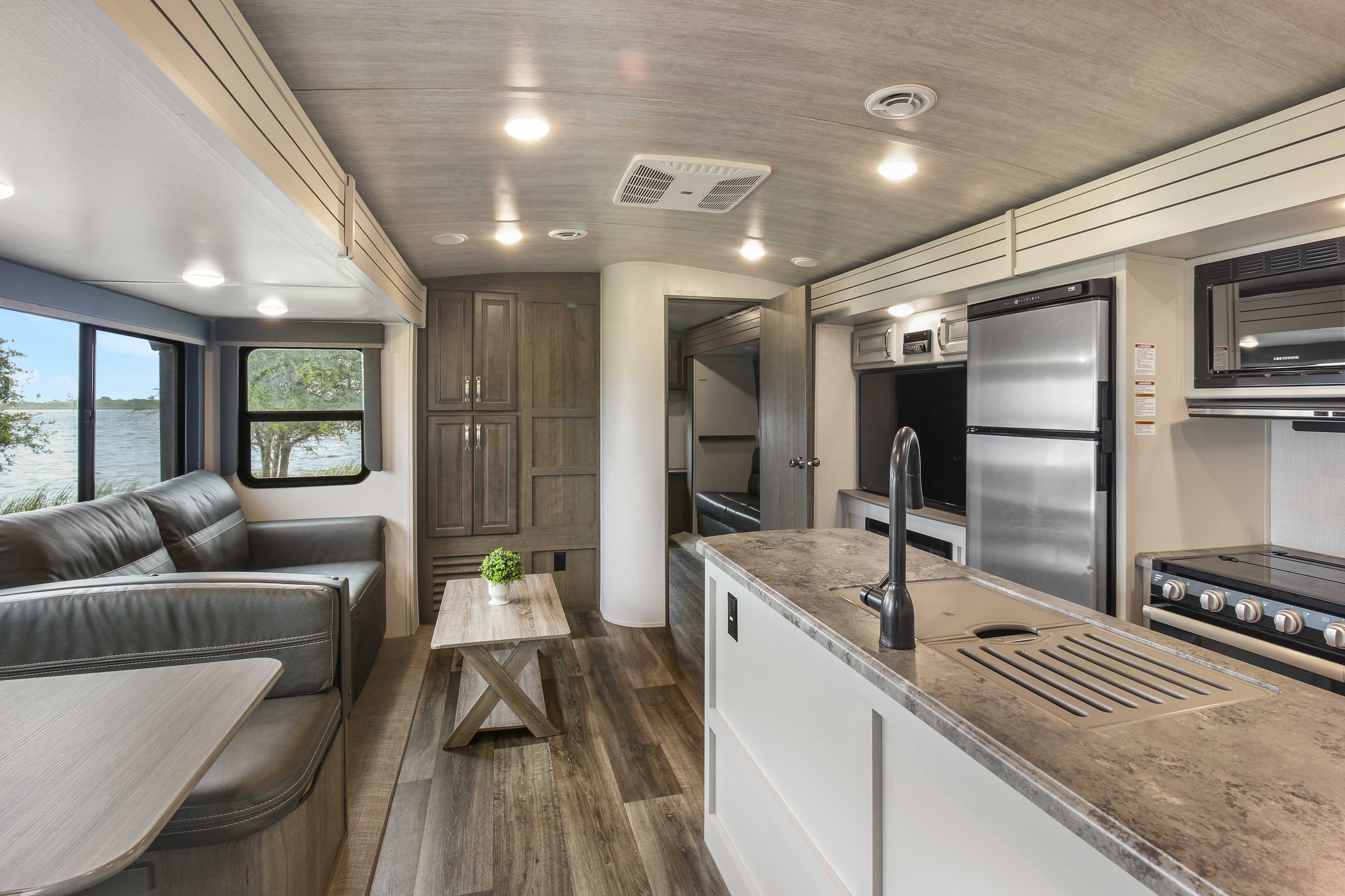 Keystone Cougar 34TSB Travel Trailer