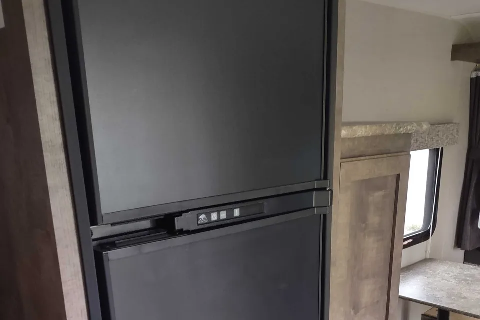 Len's Kz Sportsman classic Travel Trailer