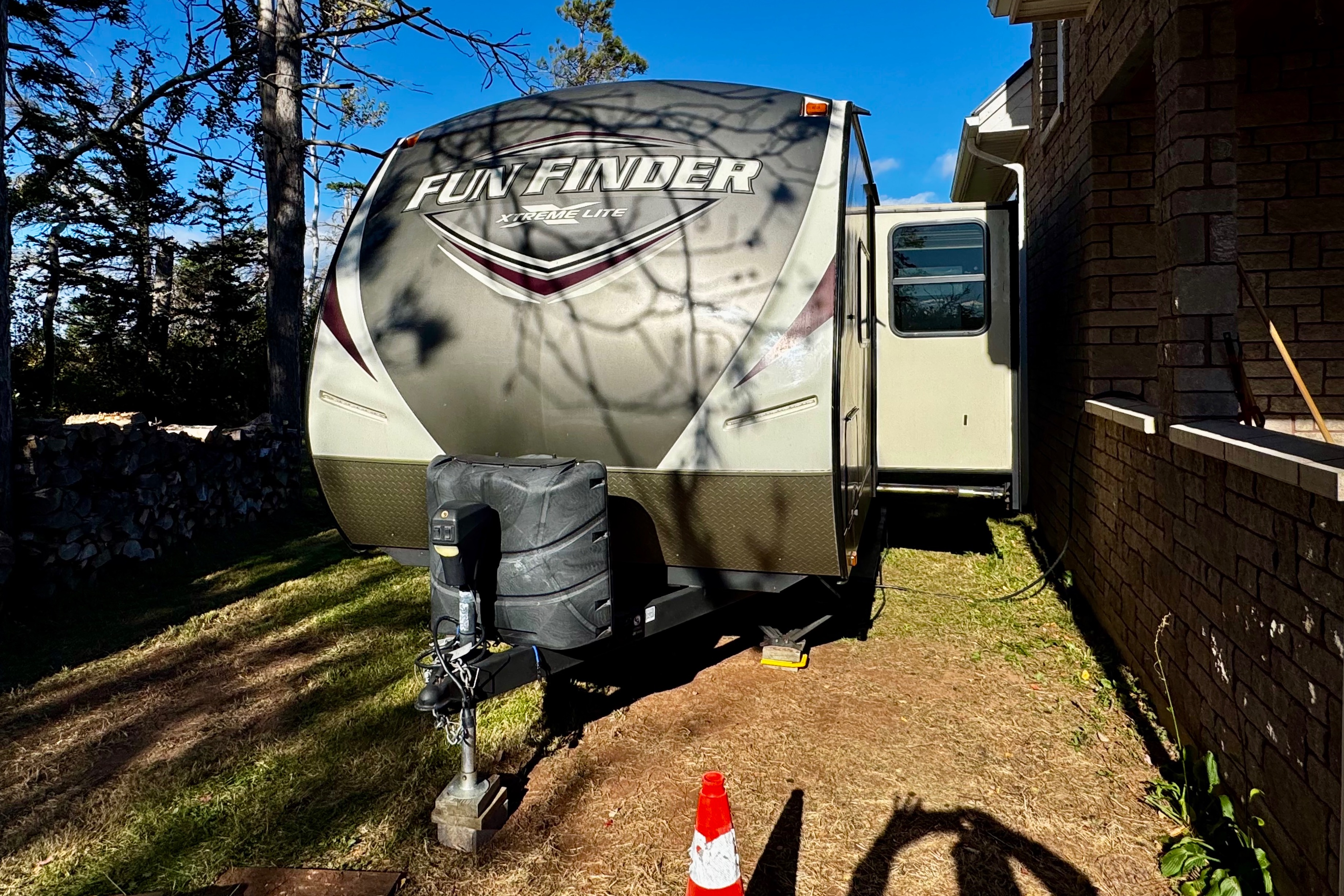 Kew Family Cruiser RV 21RB Travel Trailer