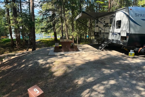 Wayne's Keystone Springdale 2400Bh Travel Trailer