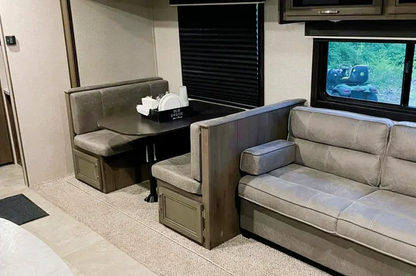 Mikes Jayco 2020 Travel Trailer (Quemahoning dam delivery special)