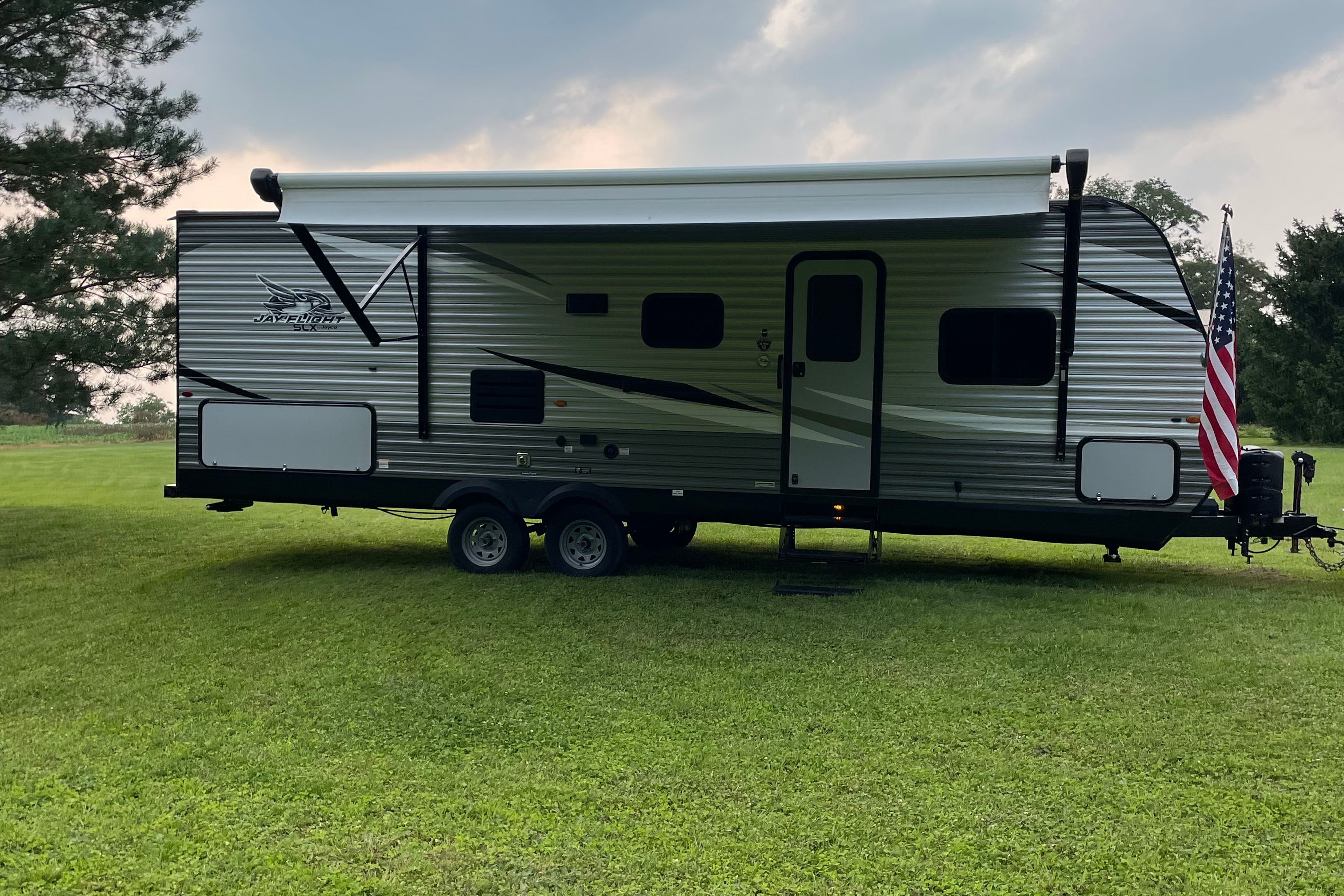 Mikes Jayco 2020 Travel Trailer  (Quemahoning dam delivery special) 