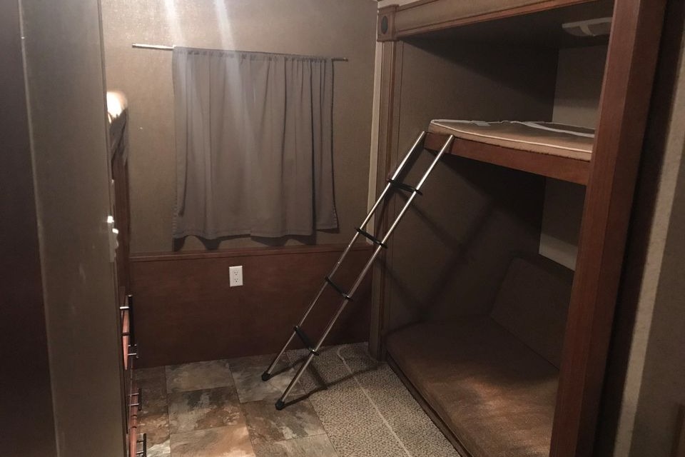 Okanagan Adventurer