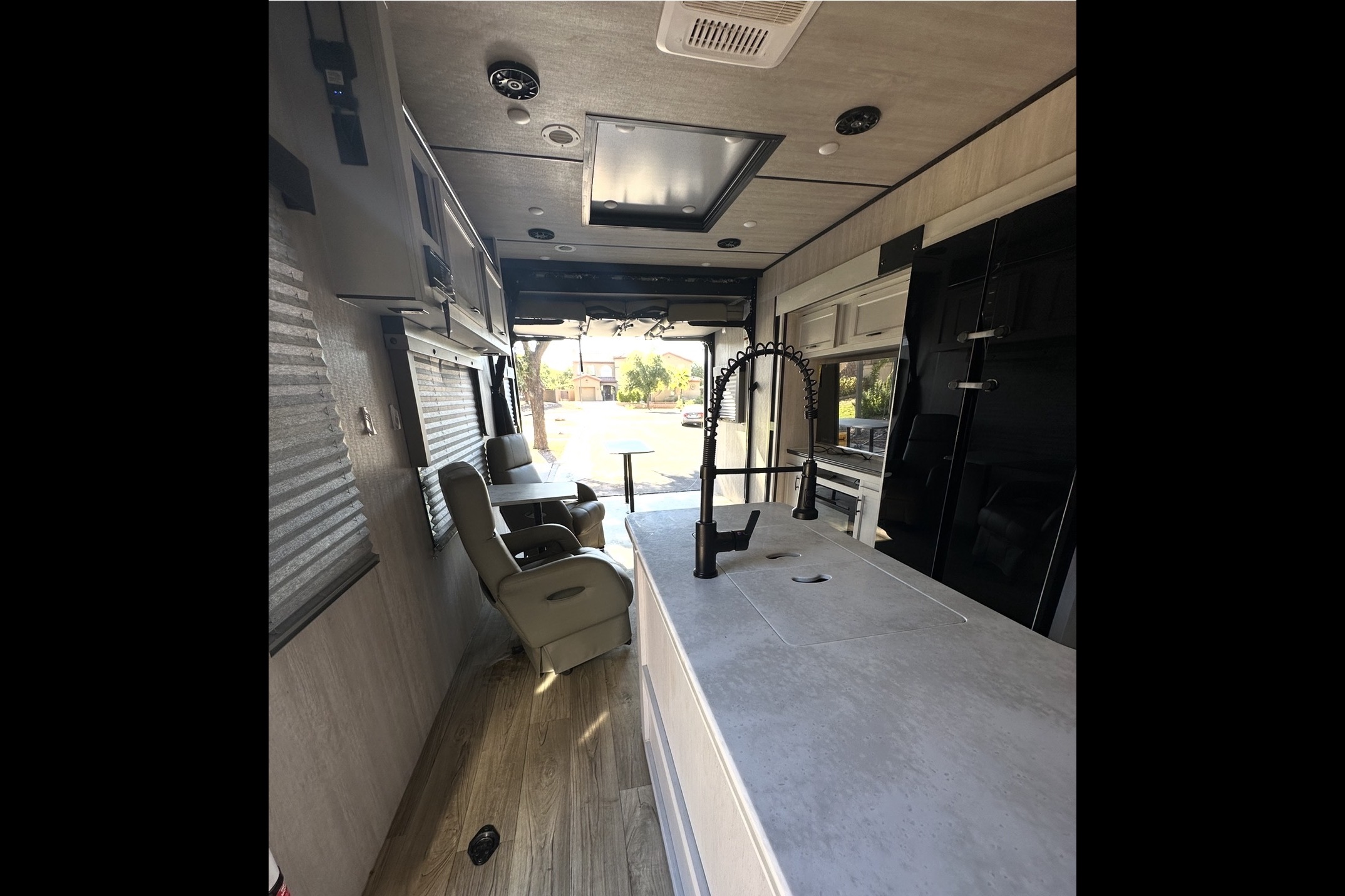 Great Toy Hauler for a Perfect Dispersed Getaway!