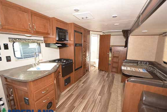 Making Memories: Cozy & Spacious Family Camper
