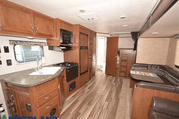 Making Memories: Cozy & Spacious Family Camper