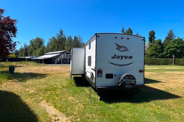 Making Memories: Cozy & Spacious Family Camper