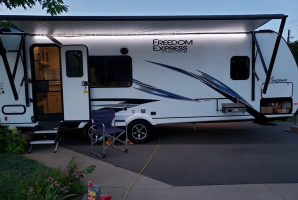 IBB Coachmen freedom express 246 RKS Travel Trailer