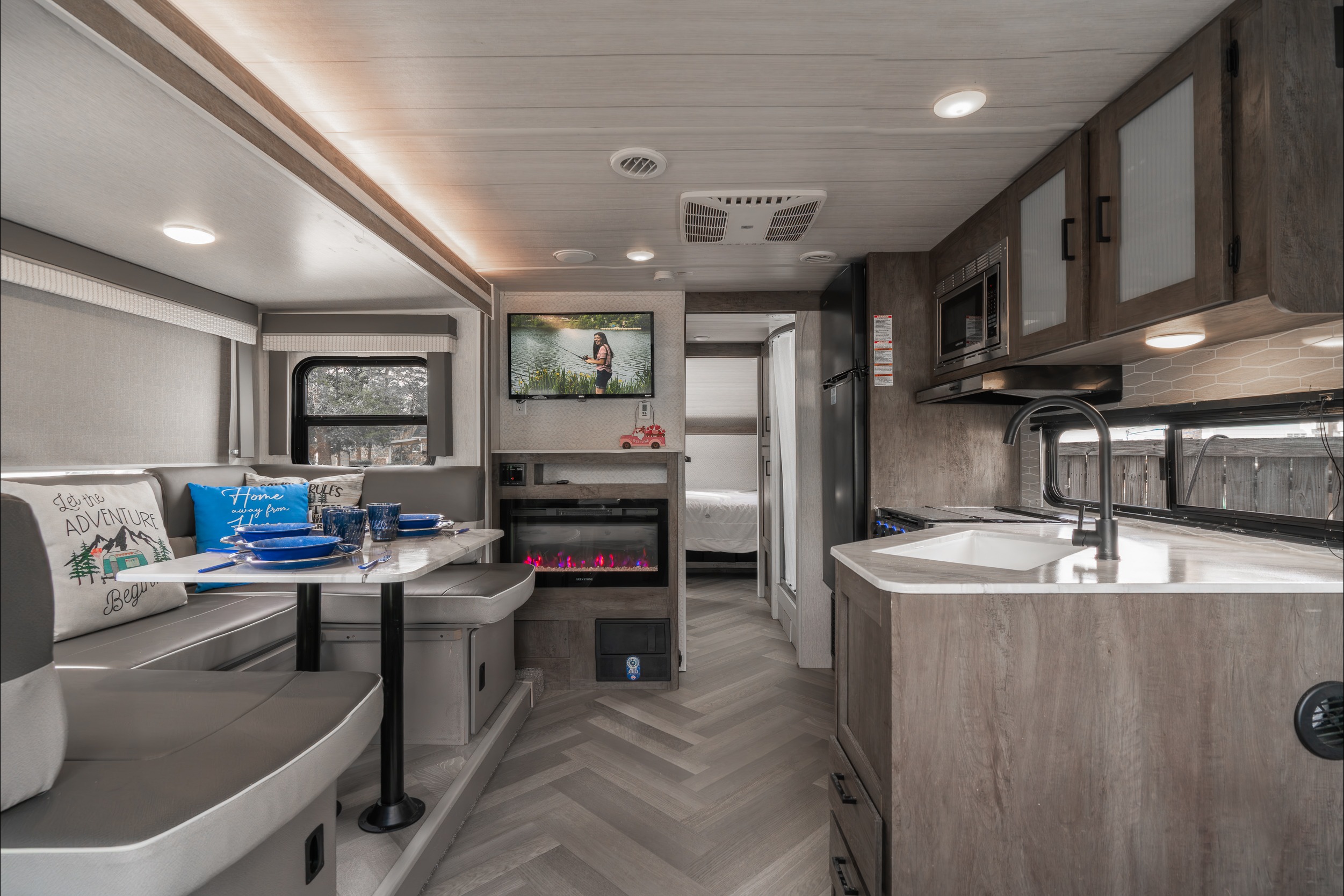 PM Forest River Salem Cruise Lite Travel Trailer