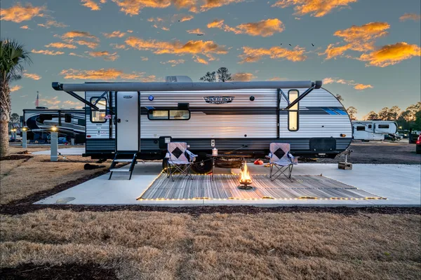 PM Forest River Salem Cruise Lite Travel Trailer