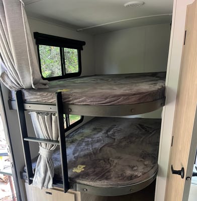 Red Plow Grand Design Imagine 2800BH Travel Trailer