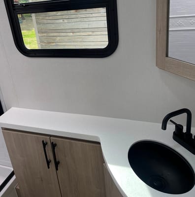 Red Plow Grand Design Imagine 2800BH Travel Trailer