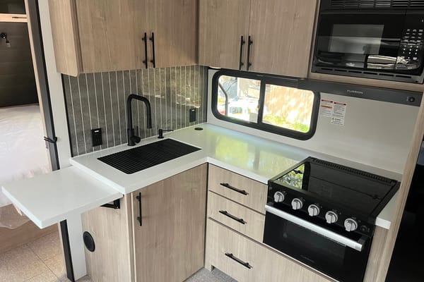 Red Plow Grand Design Imagine 2800BH Travel Trailer