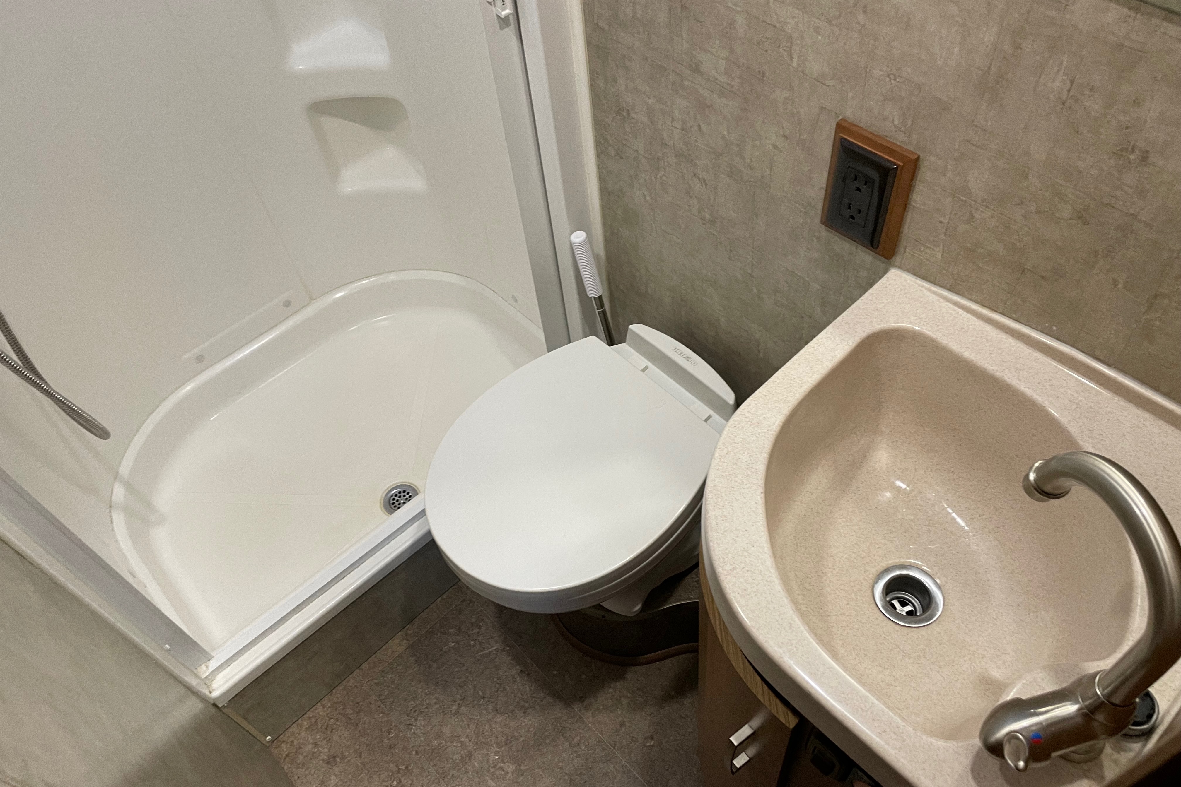 Kevin's Winnebago Trend 23L Class C
