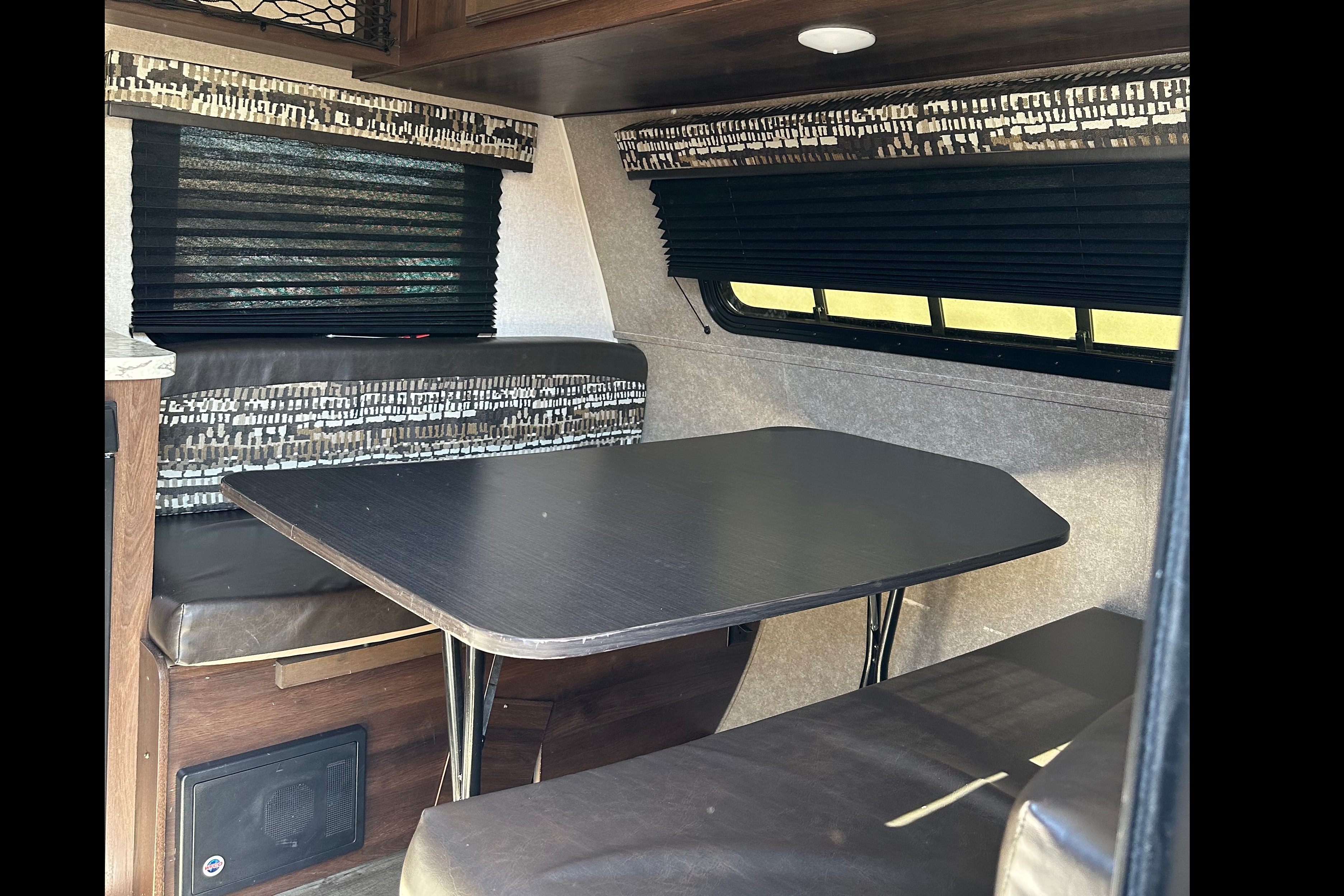 Jayco family trailer lightweight pet friendly 