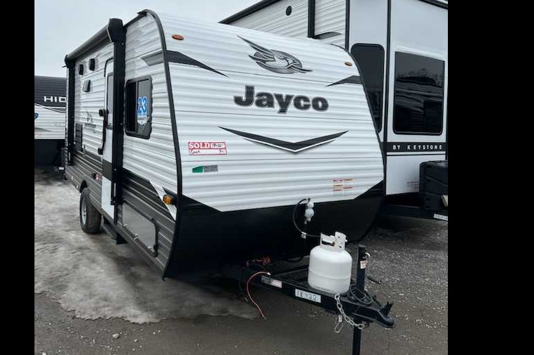 New Adventure's Jayco 2022 Jayco SLX 7 174BH Travel Trailer