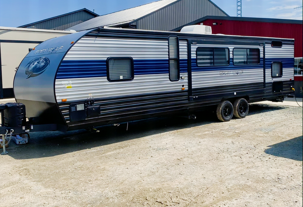 Glamorous Voyager