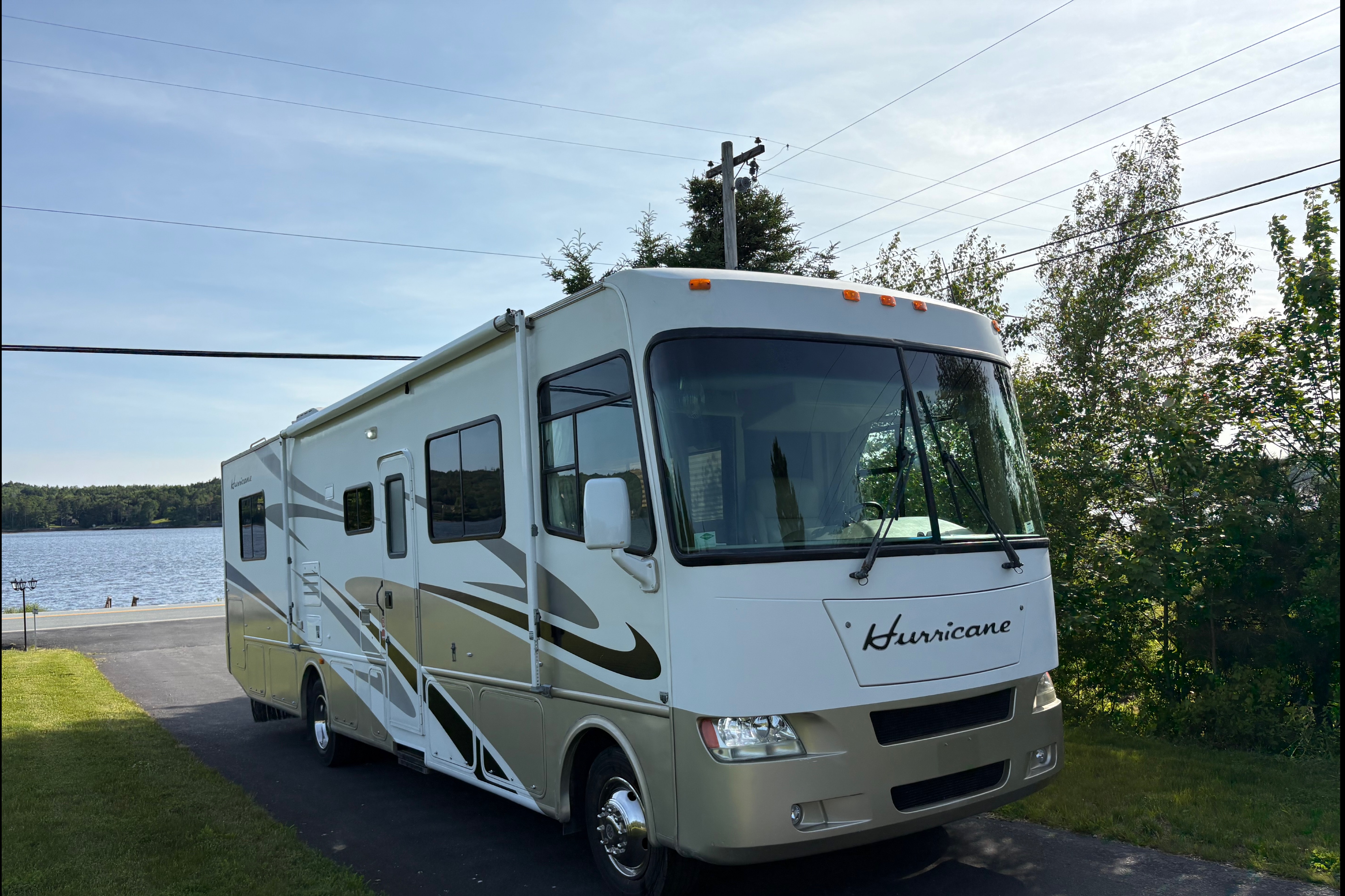 Jim's Thor Motor Coach Hurricane  Class A
