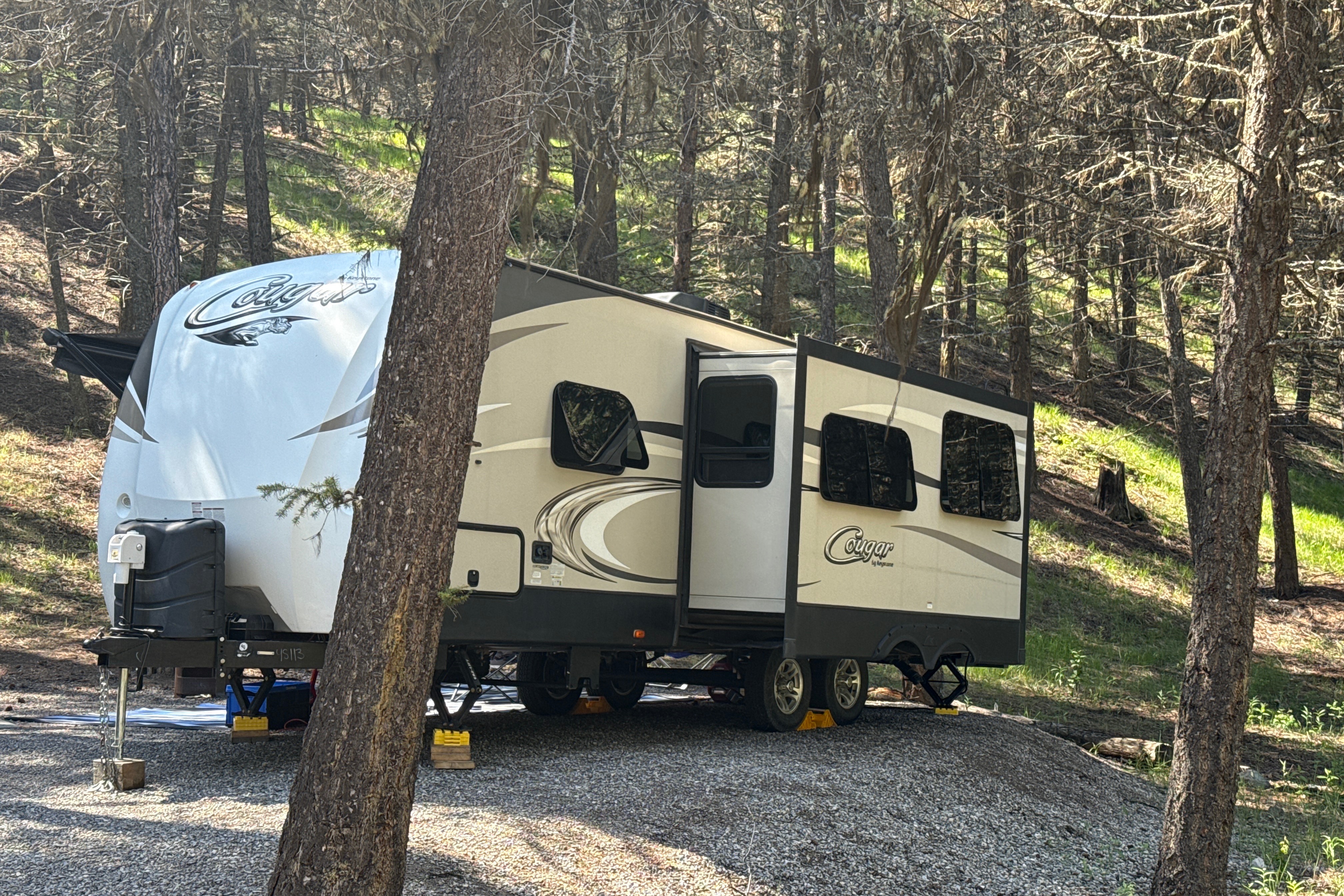 Brandon's Keystone Cougar Travel Trailer