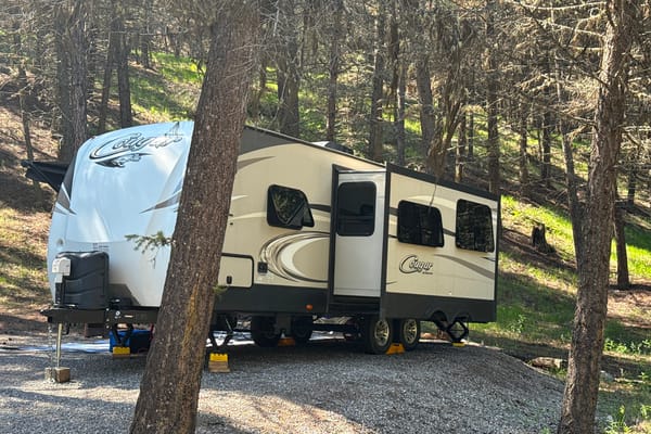 Brandon's Keystone Cougar Travel Trailer