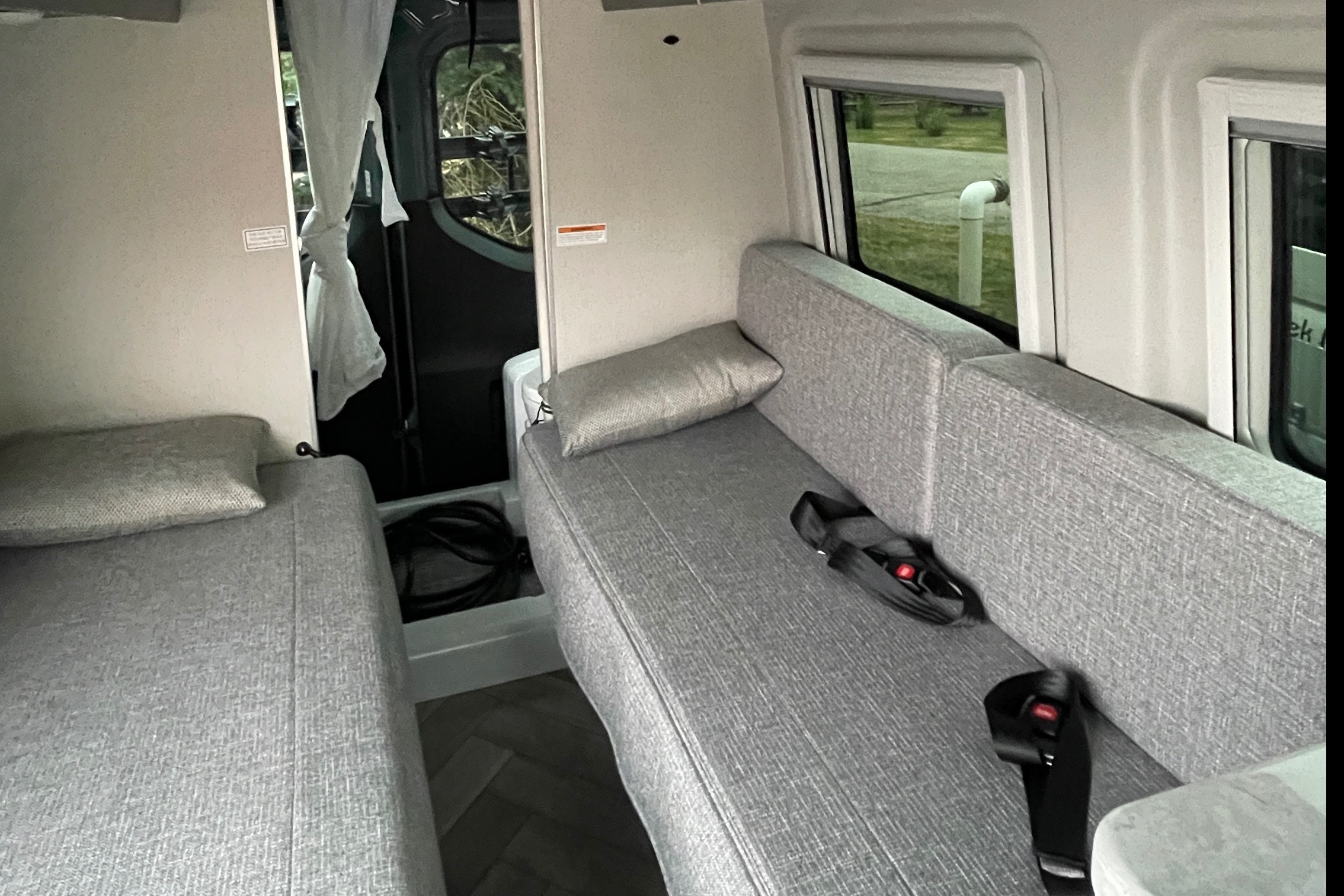 Yiwen's Thor Motor Coach Sanctuary 19A Class B