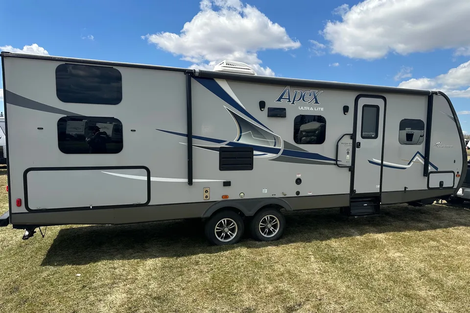 Coachmen Apex Ultra Lite 27.5 BHS Travel Trailer