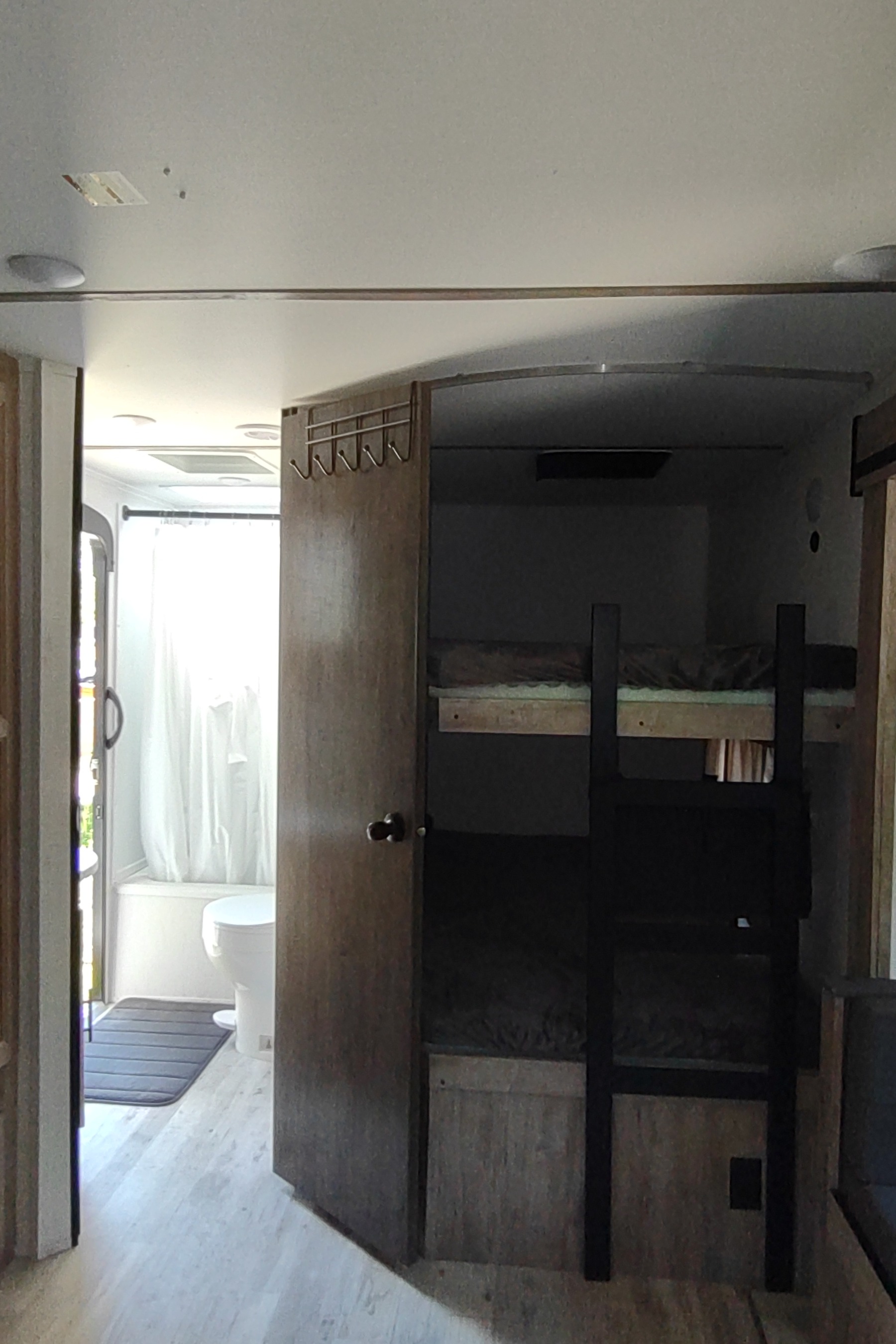 Bryan & Karen's Grand River 27BHS Travel Trailer
