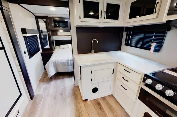 Grant&Marz Jayco 24BH