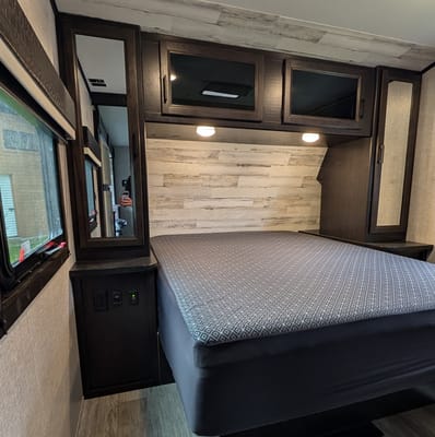 Grant&Marz Jayco 24BH