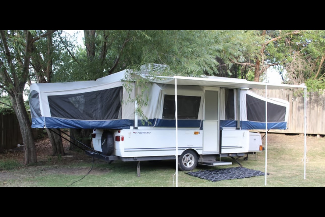 pop out trailer great condition