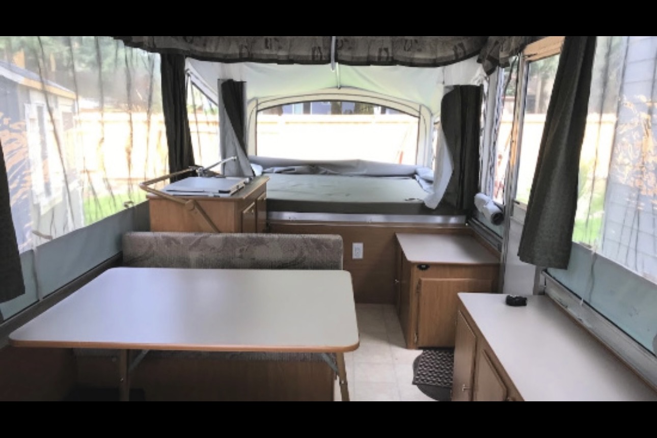 pop out trailer great condition