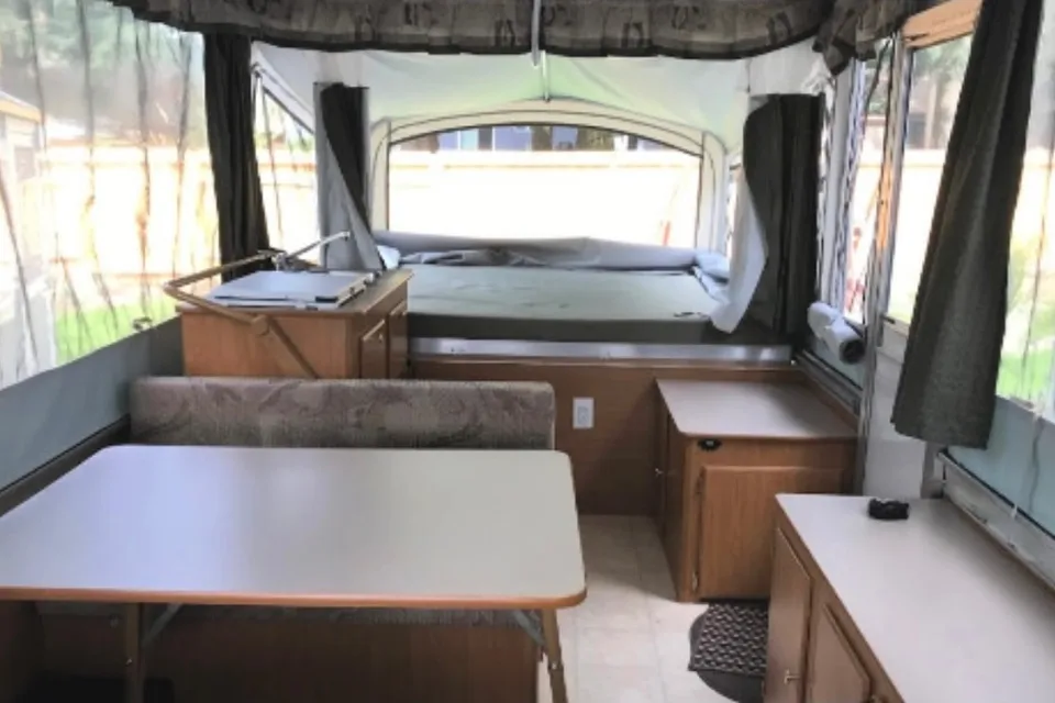 pop out trailer great condition