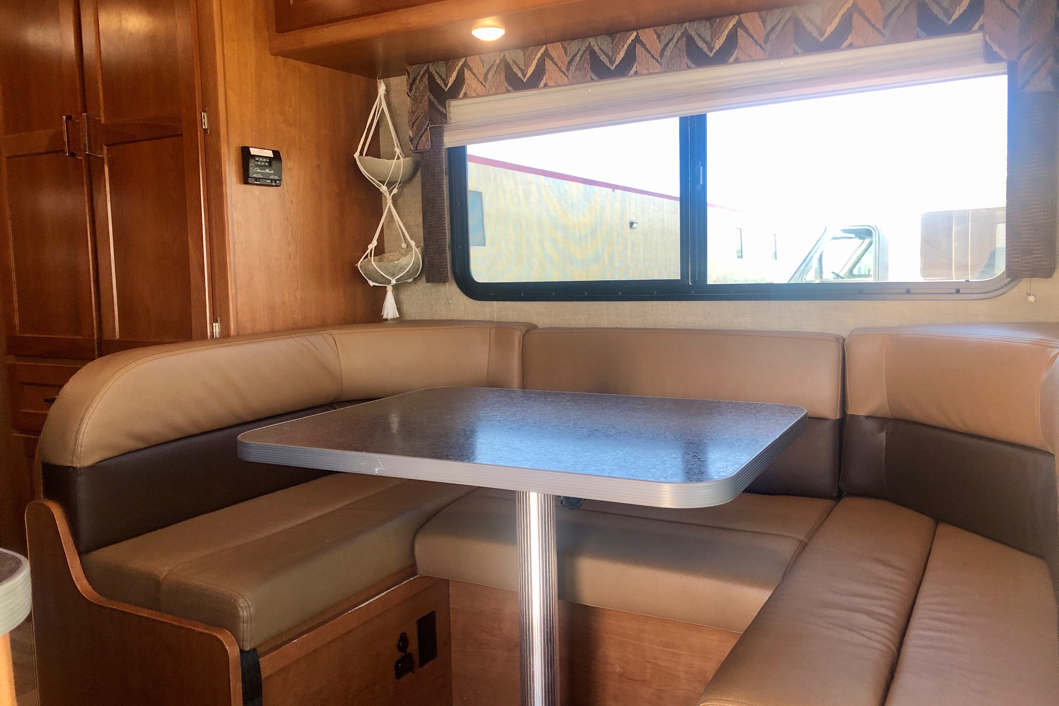 BIG BUS