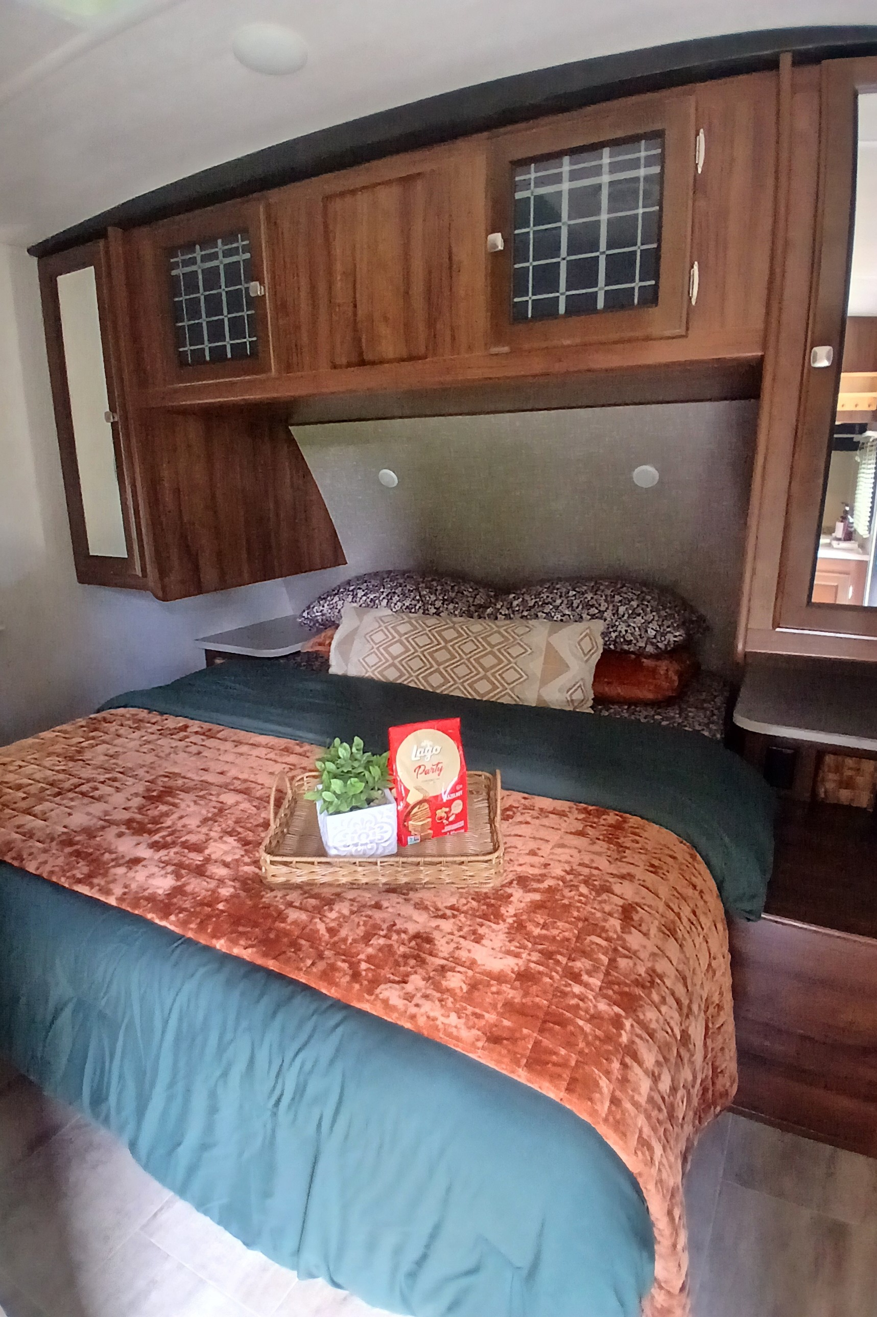 Lux All Inclusive 5 Star Amenities - Delivery Only Sleeps 9