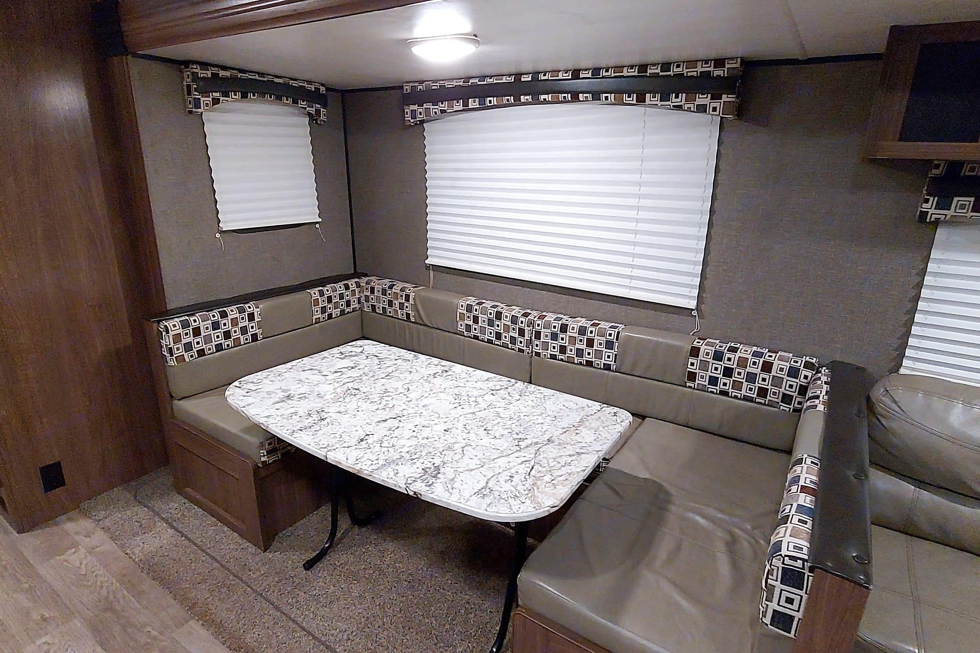 Heartland Prowler Lynx 35' 31LX Bunkhouse