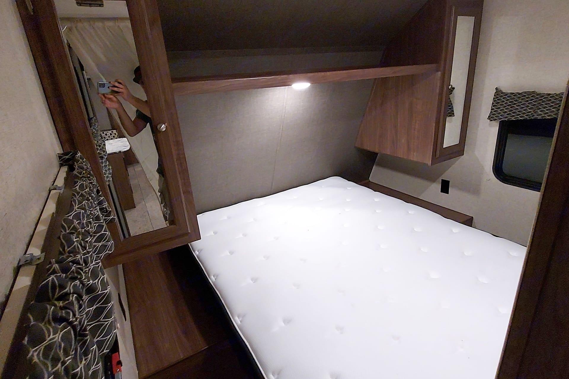 Heartland Prowler Lynx 35' 31LX Bunkhouse