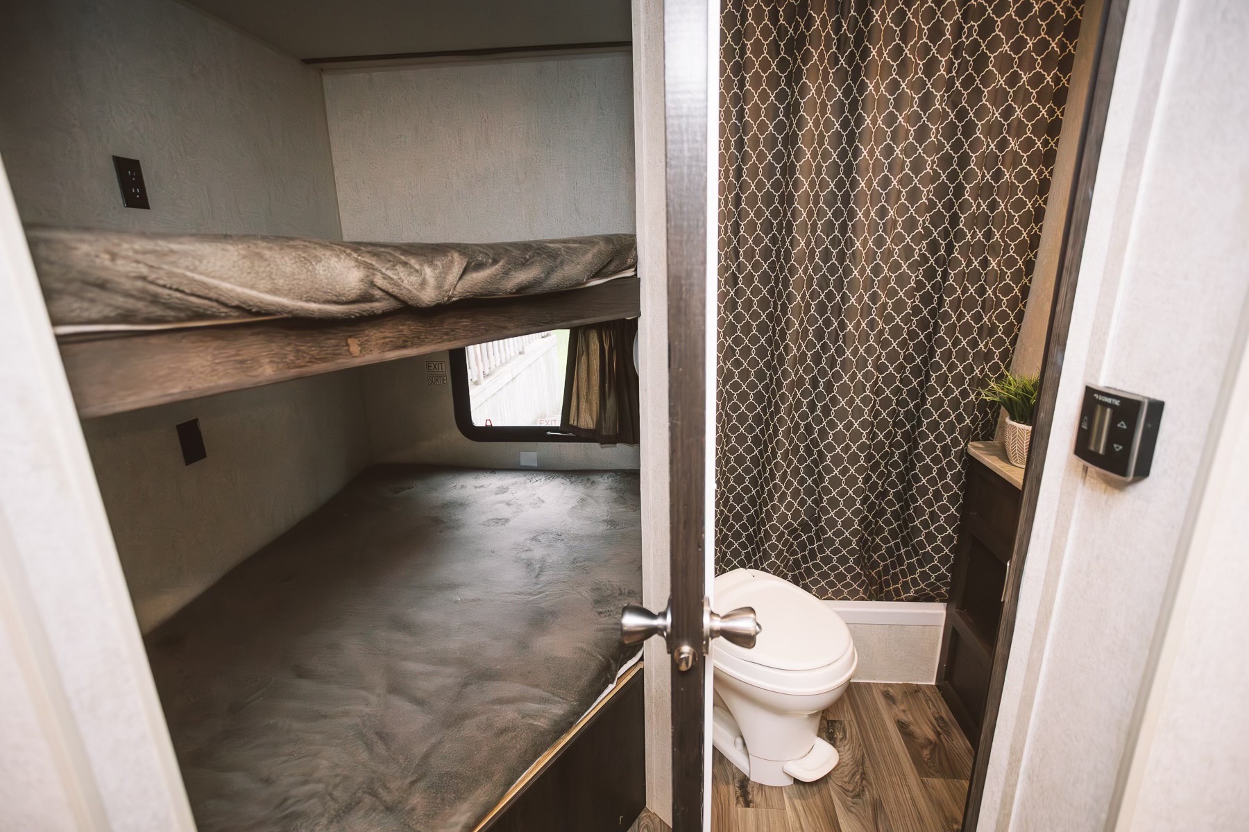 The Cozy Caravan