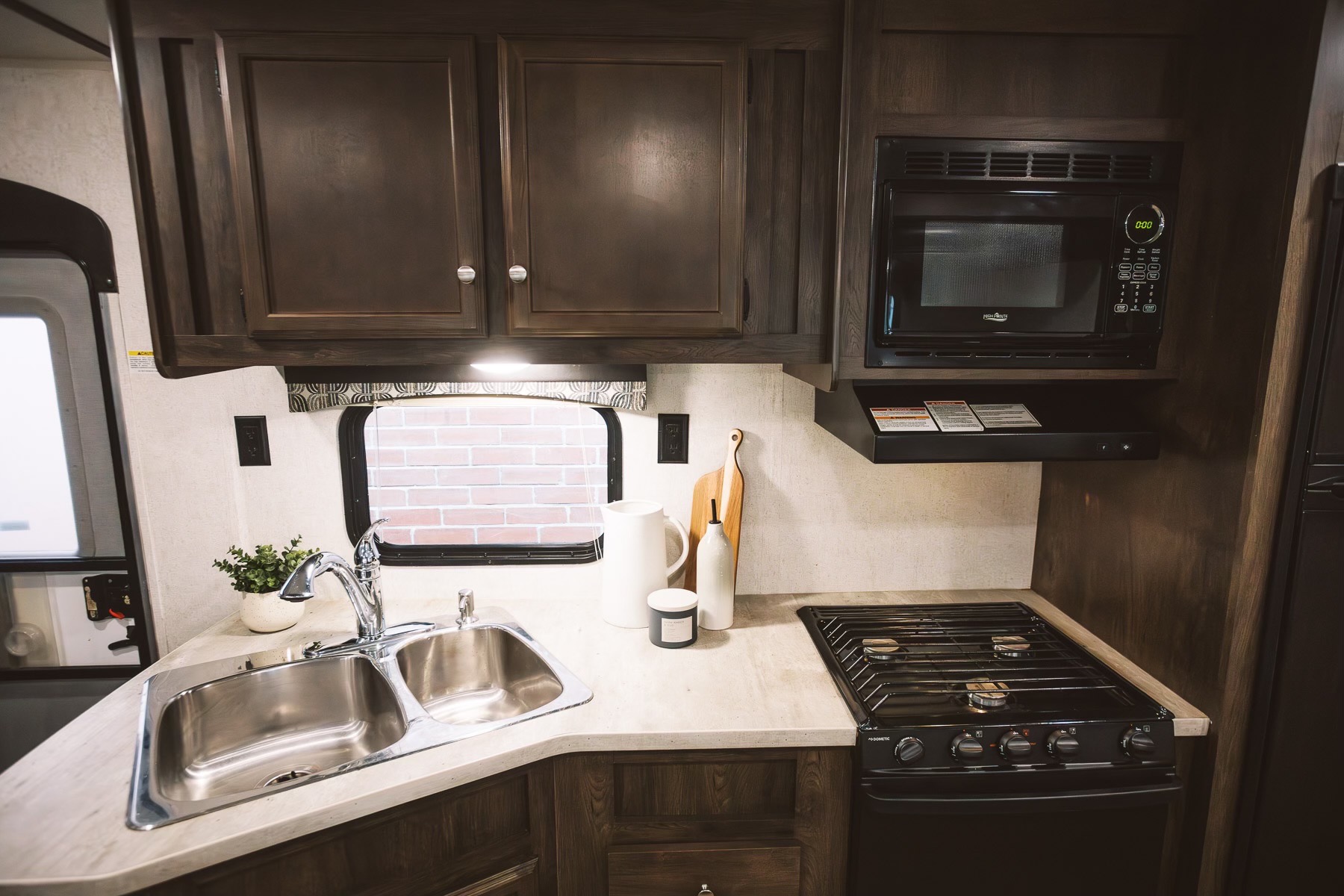 The Cozy Caravan