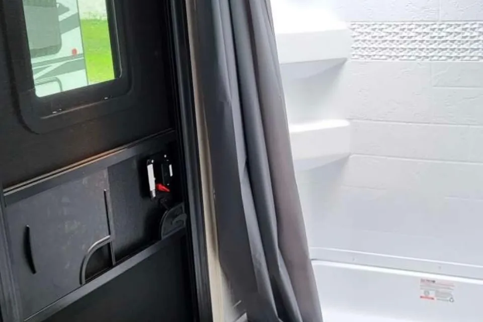 Yousra's Forest River Grey wolf 26DBH Travel Trailer