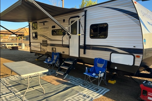 Twin's Keystone springdale  Travel Trailer