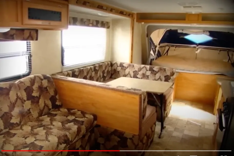 Dutchmen Kodiak 214 family Trailer