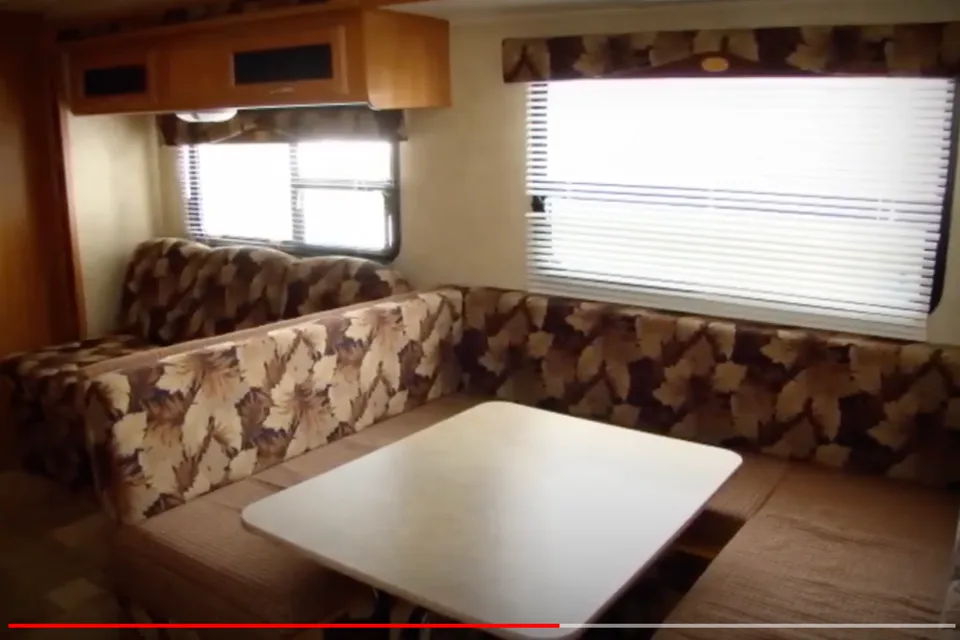 Dutchmen Kodiak 214 family Trailer