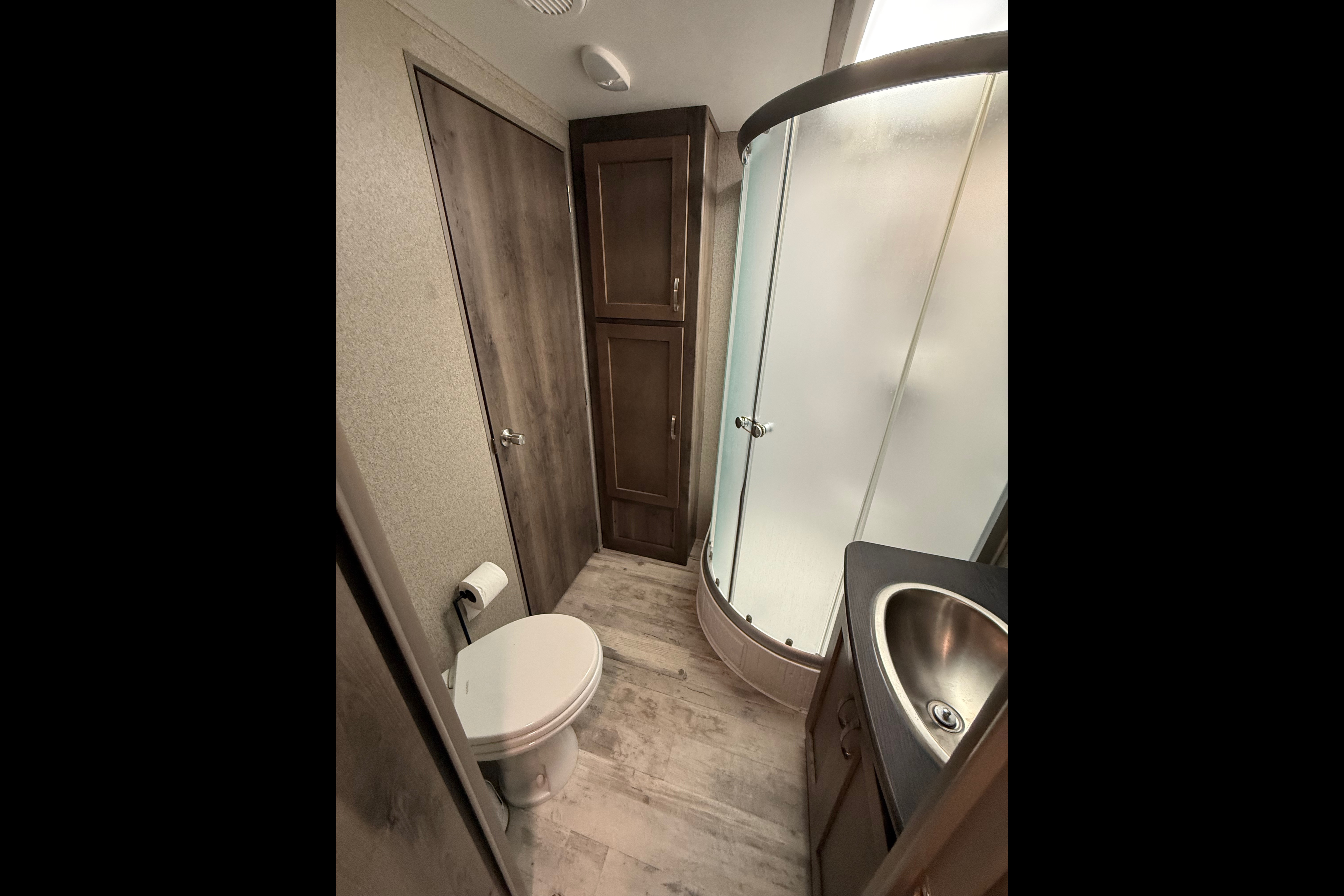 James's Keystone 29fk Travel Trailer