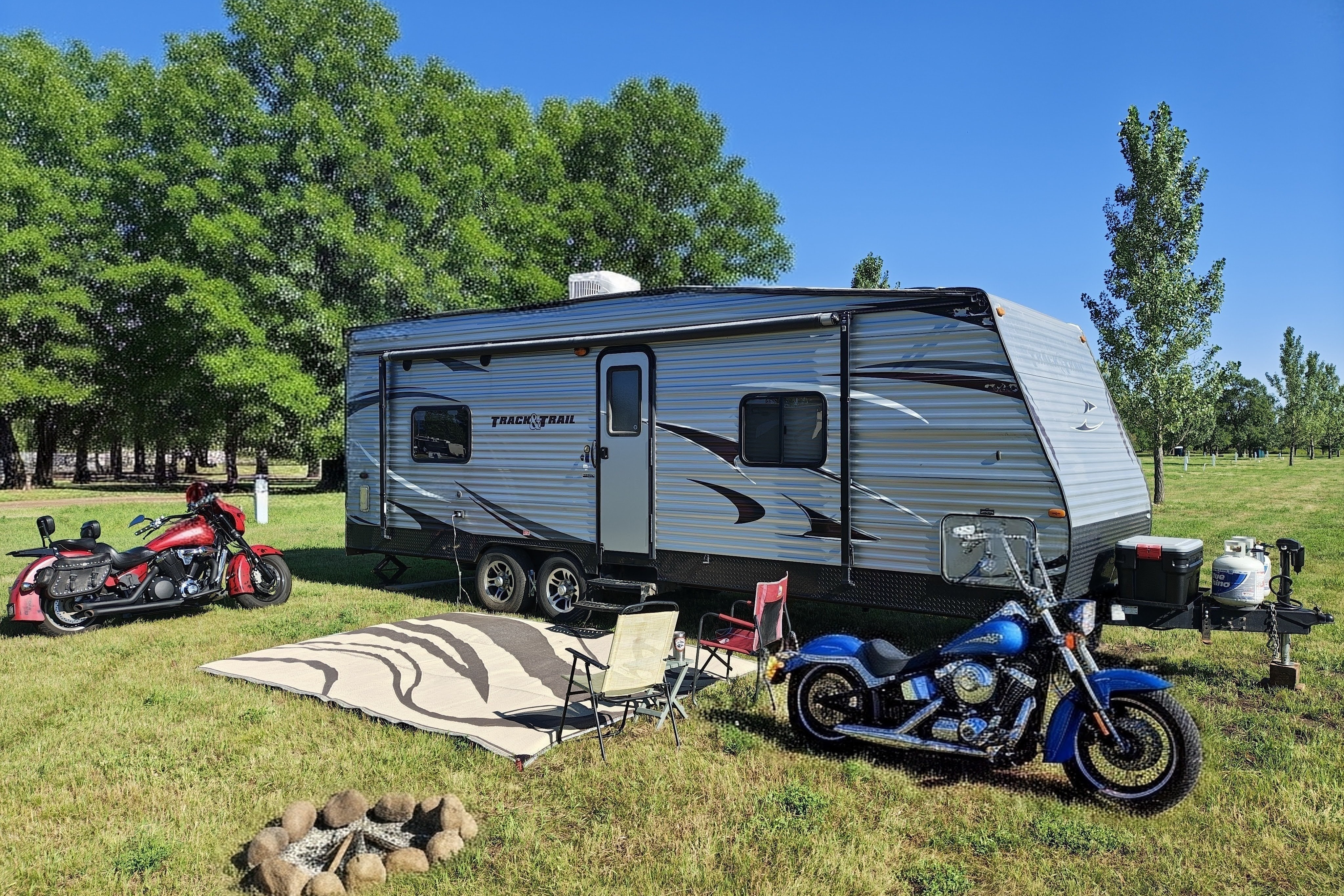 Craig's Gulf Stream Track & Trail Toy Hauler