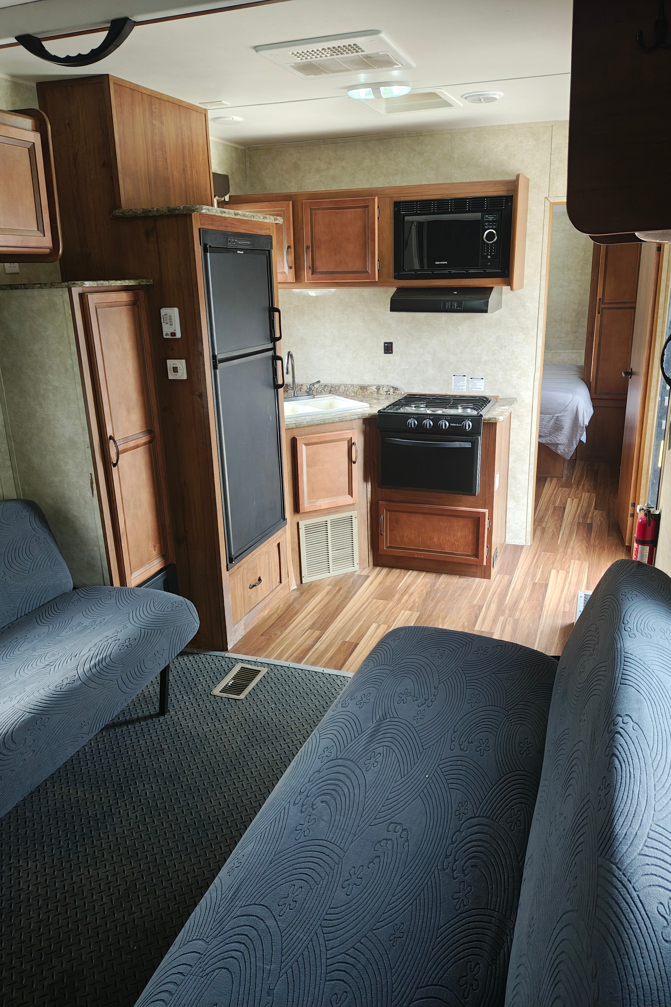 Craig's Gulf Stream Track & Trail Toy Hauler