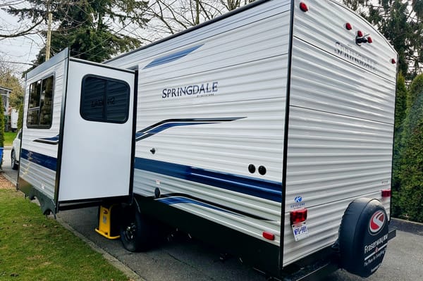 Falcon Peak Rentals- 2022 Keystone 240BHWE Travel Trailer